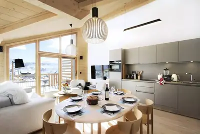 Image de Phob45 Appartement cocooning avec poutres apparentes en dernier étage