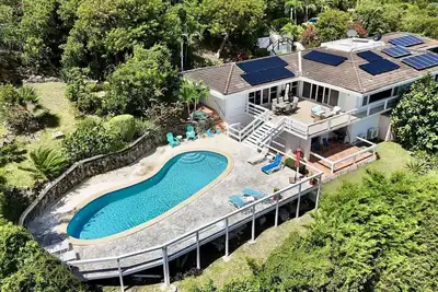 Image de Waterfront, Private pool, Breathtaking Views, Great Location. Enjoy paradise!