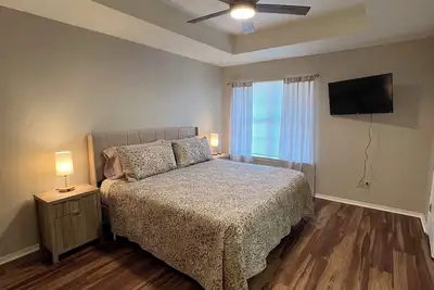 Image de Charming 2-bedroom 2 bath duplex in the heart of Tyler!