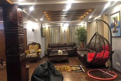 Image de Bungalow in Lazimpat, Kathmandu with fitness, WiFi, Kitchen & many more.