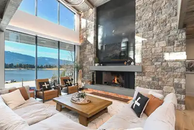 Image de Private Dock-Sauna-Hot Tub-Fire Place-PatioHeaters