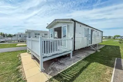 Image de Brilliant 8 berth caravan at Grange Leisure Park in Mablethorpe ref 53111pr