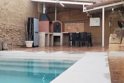 Rural house with Private swimming pool and barbecue