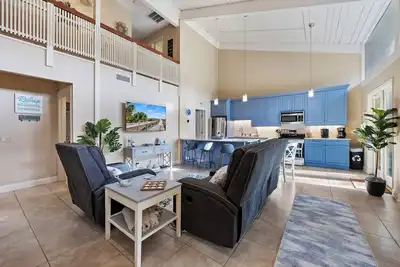 Image de Sea Pines - Spacious New Lighthouse 3-Bd, On Site Pool, Free Bikes, Pet Friendly