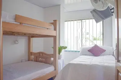 Image de Montegezirim Beach House