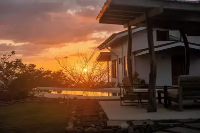 Image de Brand new 4br, 3ba ocean-view villa with shared pool in Nosara