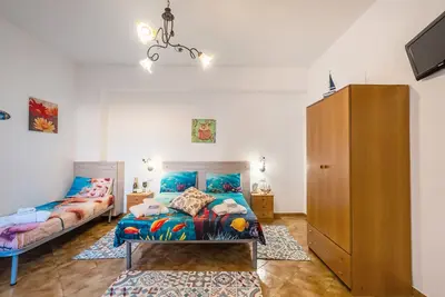 Image de Maison de vacances 'Riviera Luxury Room BeB Controvento' avec vue sur la mer, Wi-Fi et climatisation