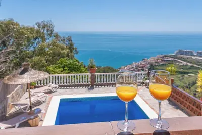 Villa Vistas Nerja by Ruralidays