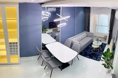 Image de Commercial center apartment - 2 Br - good price