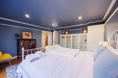 Image de Thonglor 8 TownHouse \/6 Bedrooms \/Near Bts Thonglor \/City Centers