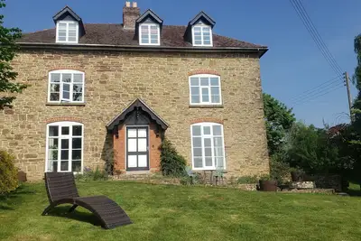 Image de Dog friendly, 7-bed farmhouse near Malvern Hills with WiFi and hot tub,