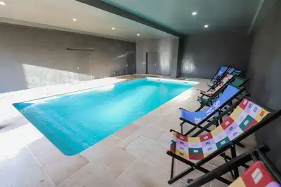 Image de So Villa Vouzances (03) - Piscine intérieure chauffée - Basket - 2h Lyon - 45 p.