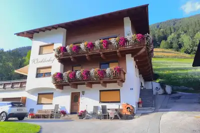 Image de Winklerhof - Bergblick by Interhome