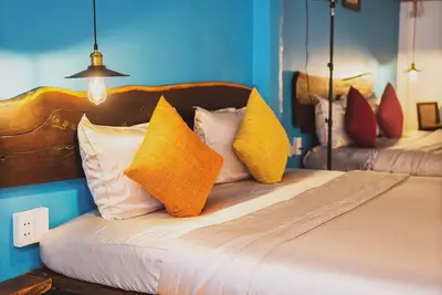 Image de 2 Beds-Quiet-Cozy-60sqm w/ Balcony In District 1