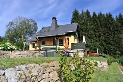 Image de Exclusive Holiday Home \"Waldzauber\": Enjoy Peace and Nature at the Edge of the F