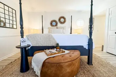 Image de Cozy Corner, by the Spa