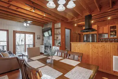 Image de Brock Creek Cabin - A Pmi Scenic City Vacation Rental