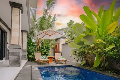 Image de Central Canggu, Pool villa, 10mins to Finns