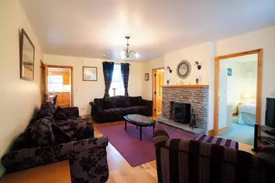 Image de Skyline Escape by Mount Brandon