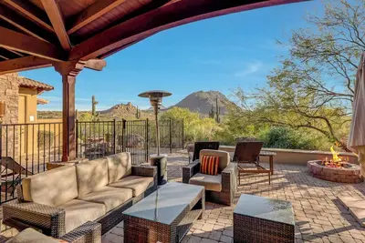 Image de Desert Luxury @ The Rocks Residence Club | Private Plunge Pool, Spa, Troon Golf