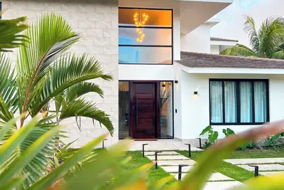 Image de New Luxury 4br Villa wPool, Ac & WiFi in Cocotal Golf Resort – Villa California