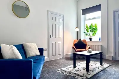 Devonshire- 2 Bdrm House Contractor Accommodation