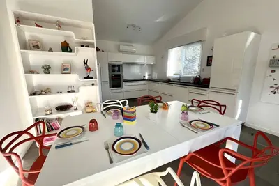 Image de Maison rénovée dans le centre de Lacanau océan, 3 chambres Wifi, Clim - 517175