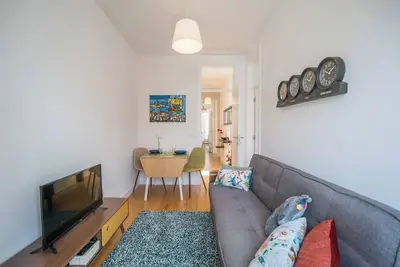 Image de Bright 3-Bedroom Near Alameda