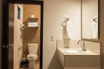 Image de Executive Apartment with classic design