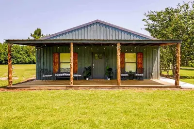 Image de Velvet Peacock - 2br/1ba country retreat