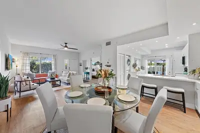 Image de Hide Tide Hideaway at Carlin Park