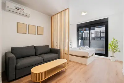 Image de apartamento reformado con garaje y piscina