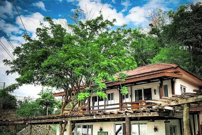 Image de Idyllic apartment with a stunning view in charming Burgos
