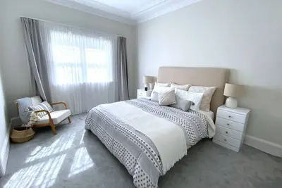 Image de Tranquil Coogee Retreat with large backyard & pool