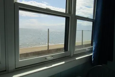 Image de Ballyhoo Sunday cottage 22 located at the Oceana Cottages, Oceanfront Getaway,