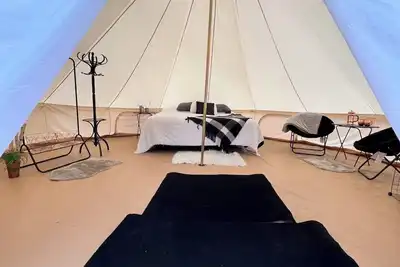 Image de #Y8 Hoo Doo You Love - King Suite- No Pets Please