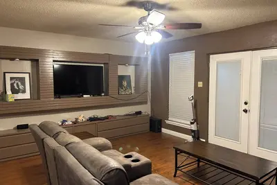 Image de Charming 3-bedroom townhome with Ac and WiFi in brilliant Houston