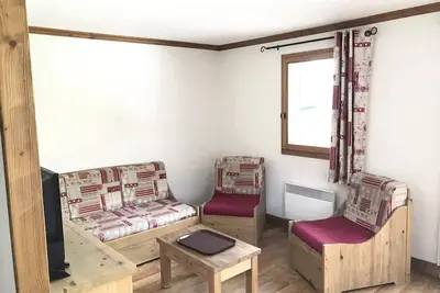 Image de 4 Pièces pour 8 Personnes