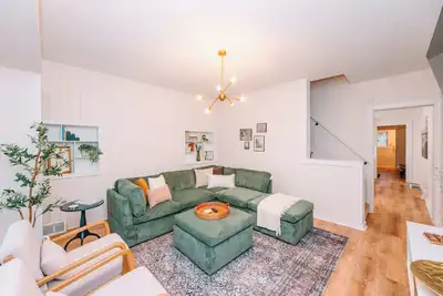 Image de Beautiful City Views - Spacious - Great for Large Groups - Best Location