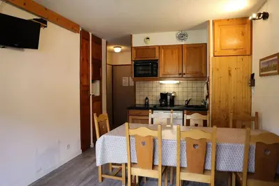 Image de Com337m :Appartement dans quartier calme proche des navettes gratuites et de la piscine