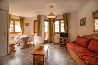 Image de Com306m : Appartement dans quartier calme proche des navettes gratuites et de la piscine