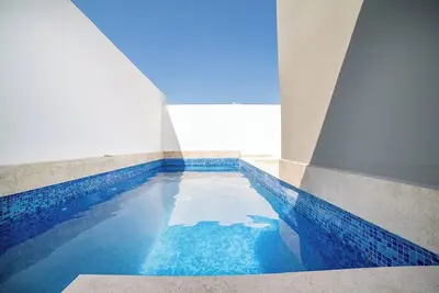 Penthouse 2br with Exclusive Private Pool