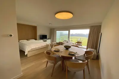 Image de Studio à Nieuwpoort près de la Marina & Golf
