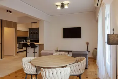 Image de Phaedrus Living: Athens Metsovou Residence