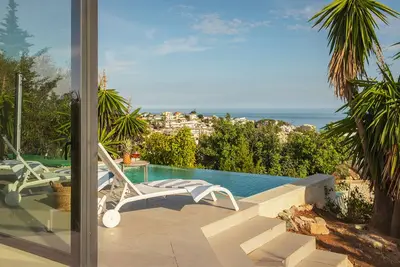 Image de Beautiful Panoramic Sea Views Villa Amistad In Fuengirola