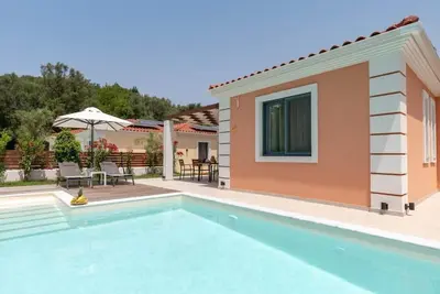 Bh019 - C - Villa Kerkyra
