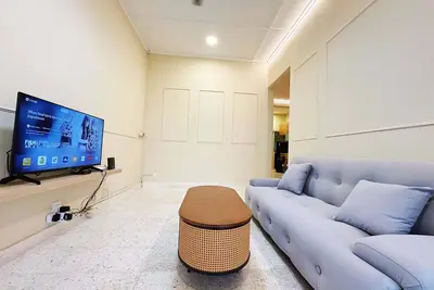 Image de Cheap! New, 1-7 Pax @ Pj Town area, Easy Parking