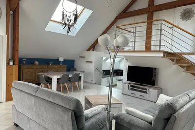 Image de Appartement calme, spacieux, lumineux, dans un joli village à 5 kms de Beaune