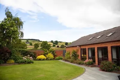 Image de Elegant Home with Pool & Sauna near Golf Course