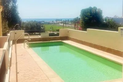 Image de Mambo No. 11 \nCoastal Retreat \n2 Beds W\/Pool & Roof Terrace